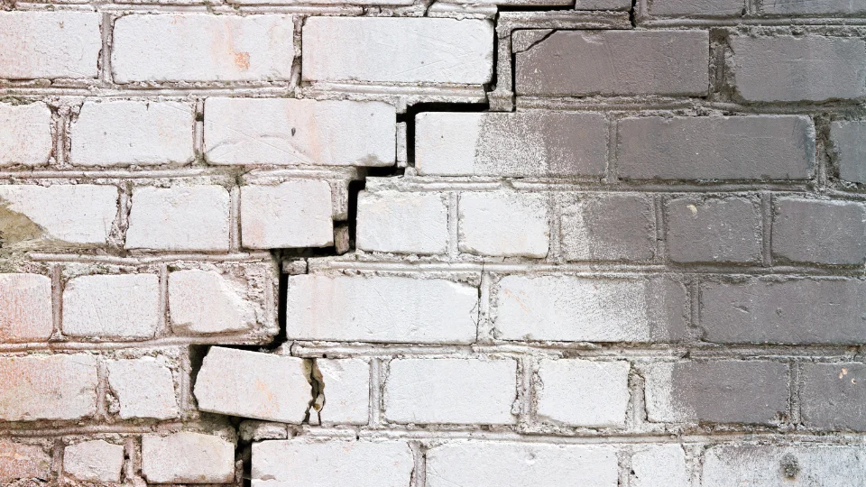 crack in basement wall leaking water