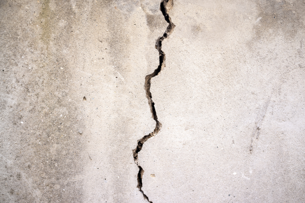 foundation wall crack repair